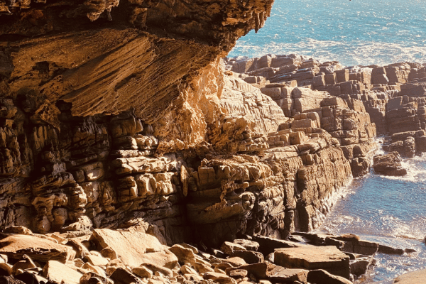 Admiral's Arch on Kangaroo slan